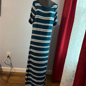 🎁2/$15 LOFT Short Sleeve Tall Maxi Dress